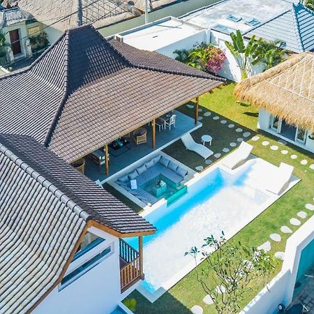 Villa Opaline By Alfred In Bali Seminyak Buitenkant foto
